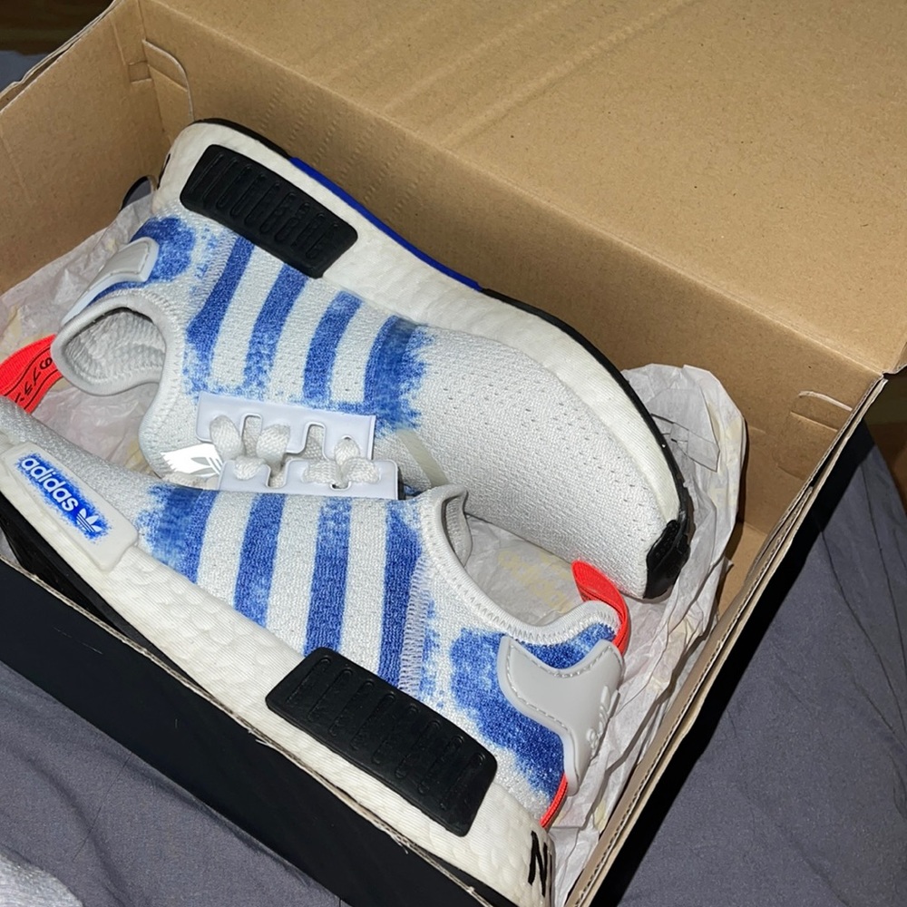 Worn Once Grade school Adidas NMD Sneaker size 6